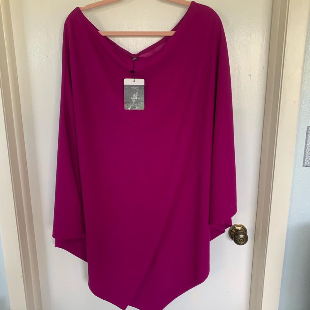 NWT Elegant Magenta Women's cape plus size